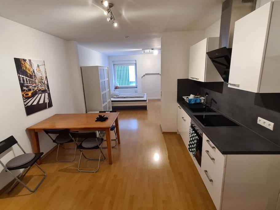 City Central Apartment Кайзерслаутерн Екстер'єр фото